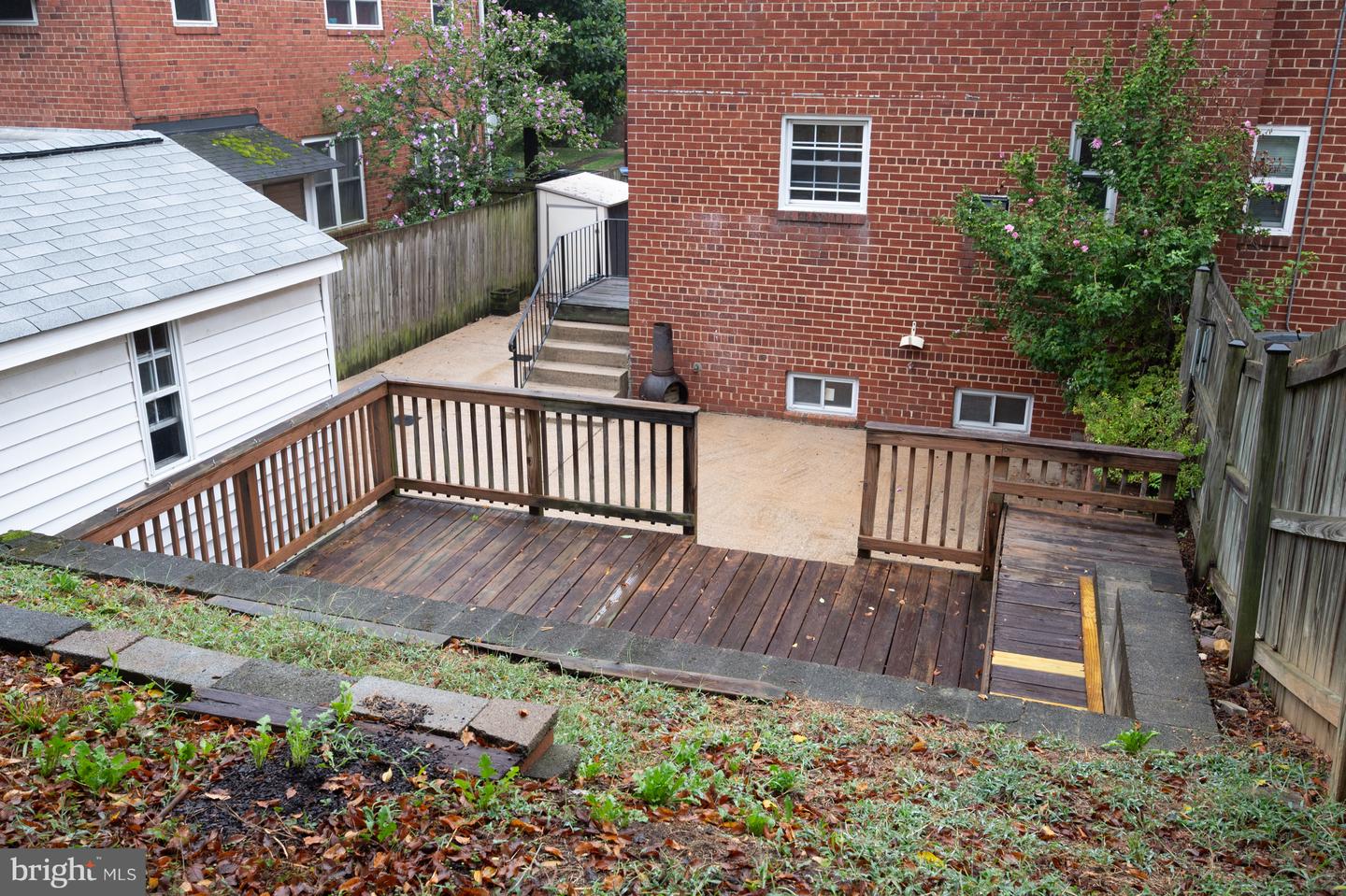 131 E TAYLOR RUN PKWY, ALEXANDRIA, Virginia 22314, 3 Bedrooms Bedrooms, ,2 BathroomsBathrooms,Residential,For sale,131 E TAYLOR RUN PKWY,VAAX2048934 MLS # VAAX2048934