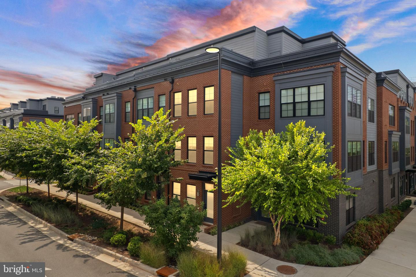1862 MICHAEL FARADAY DR, RESTON, Virginia 20190, 3 Bedrooms Bedrooms, ,3 BathroomsBathrooms,Residential,For sale,1862 MICHAEL FARADAY DR,VAFX2263216 MLS # VAFX2263216