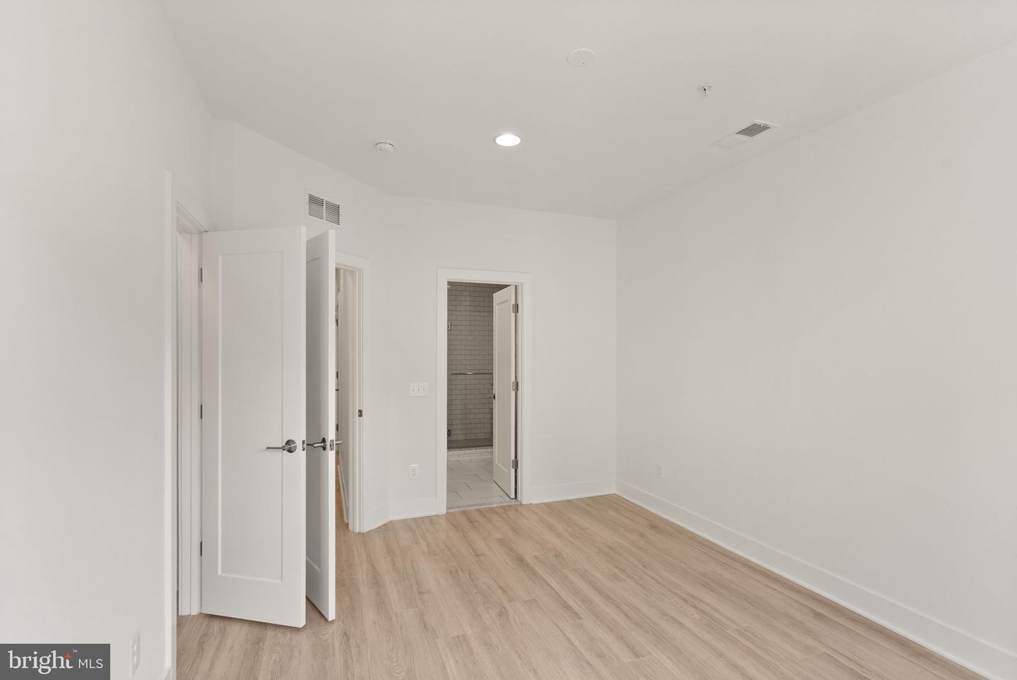 1862 MICHAEL FARADAY DR, RESTON, Virginia 20190, 3 Bedrooms Bedrooms, ,3 BathroomsBathrooms,Residential,For sale,1862 MICHAEL FARADAY DR,VAFX2263216 MLS # VAFX2263216