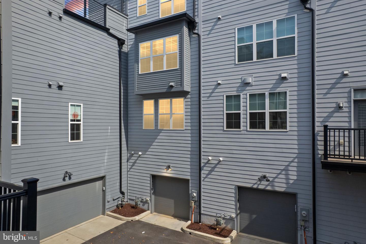 1862 MICHAEL FARADAY DR, RESTON, Virginia 20190, 3 Bedrooms Bedrooms, ,3 BathroomsBathrooms,Residential,For sale,1862 MICHAEL FARADAY DR,VAFX2263216 MLS # VAFX2263216