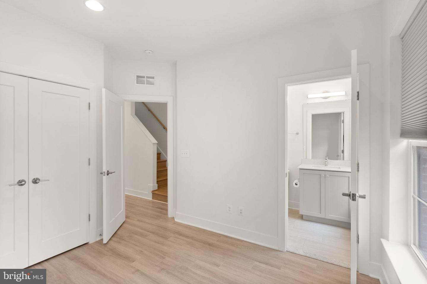 1862 MICHAEL FARADAY DR, RESTON, Virginia 20190, 3 Bedrooms Bedrooms, ,3 BathroomsBathrooms,Residential,For sale,1862 MICHAEL FARADAY DR,VAFX2263216 MLS # VAFX2263216