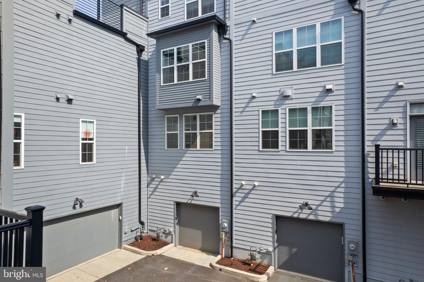 1862 MICHAEL FARADAY DR, RESTON, Virginia 20190, 3 Bedrooms Bedrooms, ,3 BathroomsBathrooms,Residential,For sale,1862 MICHAEL FARADAY DR,VAFX2263216 MLS # VAFX2263216