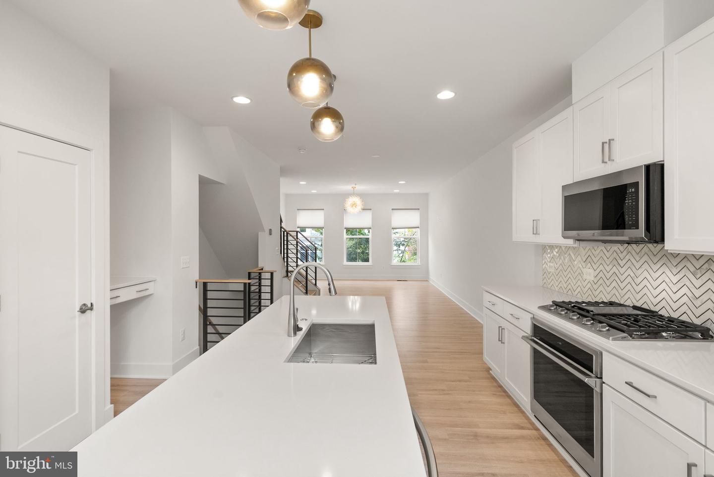 1862 MICHAEL FARADAY DR, RESTON, Virginia 20190, 3 Bedrooms Bedrooms, ,3 BathroomsBathrooms,Residential,For sale,1862 MICHAEL FARADAY DR,VAFX2263216 MLS # VAFX2263216