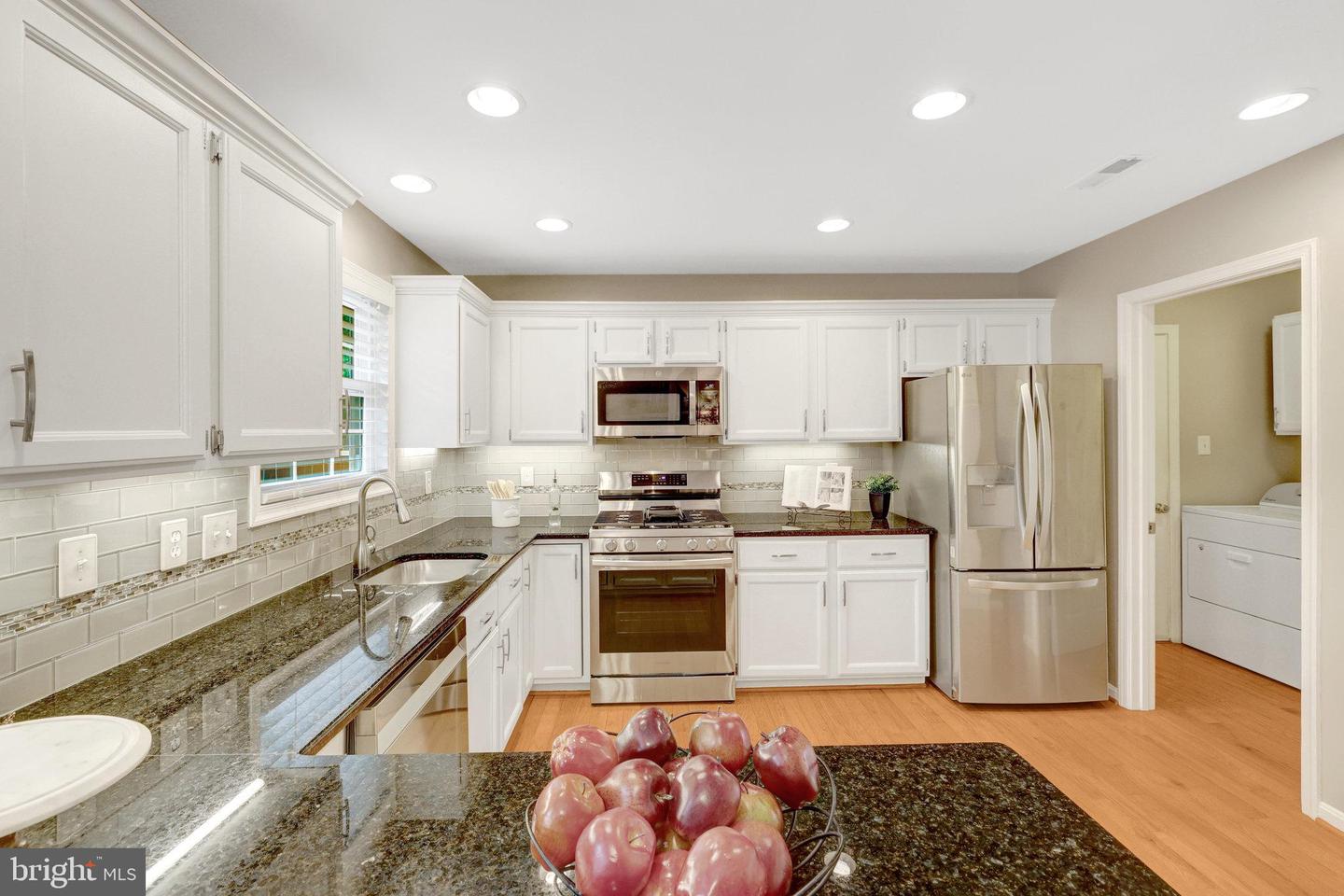 1472 KINGSVALE CIR, HERNDON, Virginia 20170, 5 Bedrooms Bedrooms, ,3 BathroomsBathrooms,Residential,For sale,1472 KINGSVALE CIR,VAFX2263460 MLS # VAFX2263460