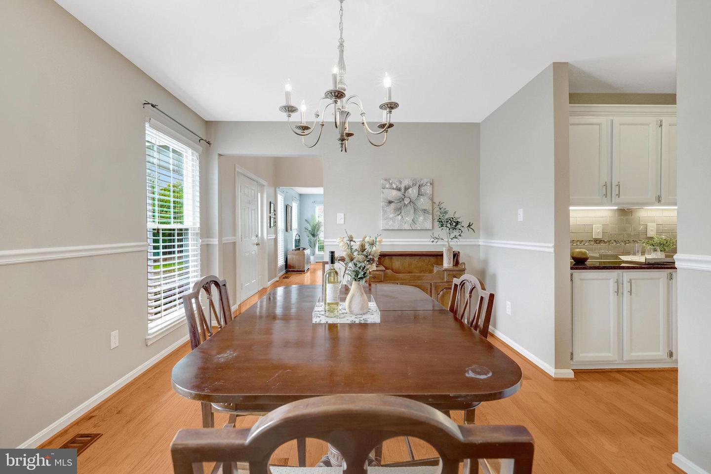 1472 KINGSVALE CIR, HERNDON, Virginia 20170, 5 Bedrooms Bedrooms, ,3 BathroomsBathrooms,Residential,For sale,1472 KINGSVALE CIR,VAFX2263460 MLS # VAFX2263460