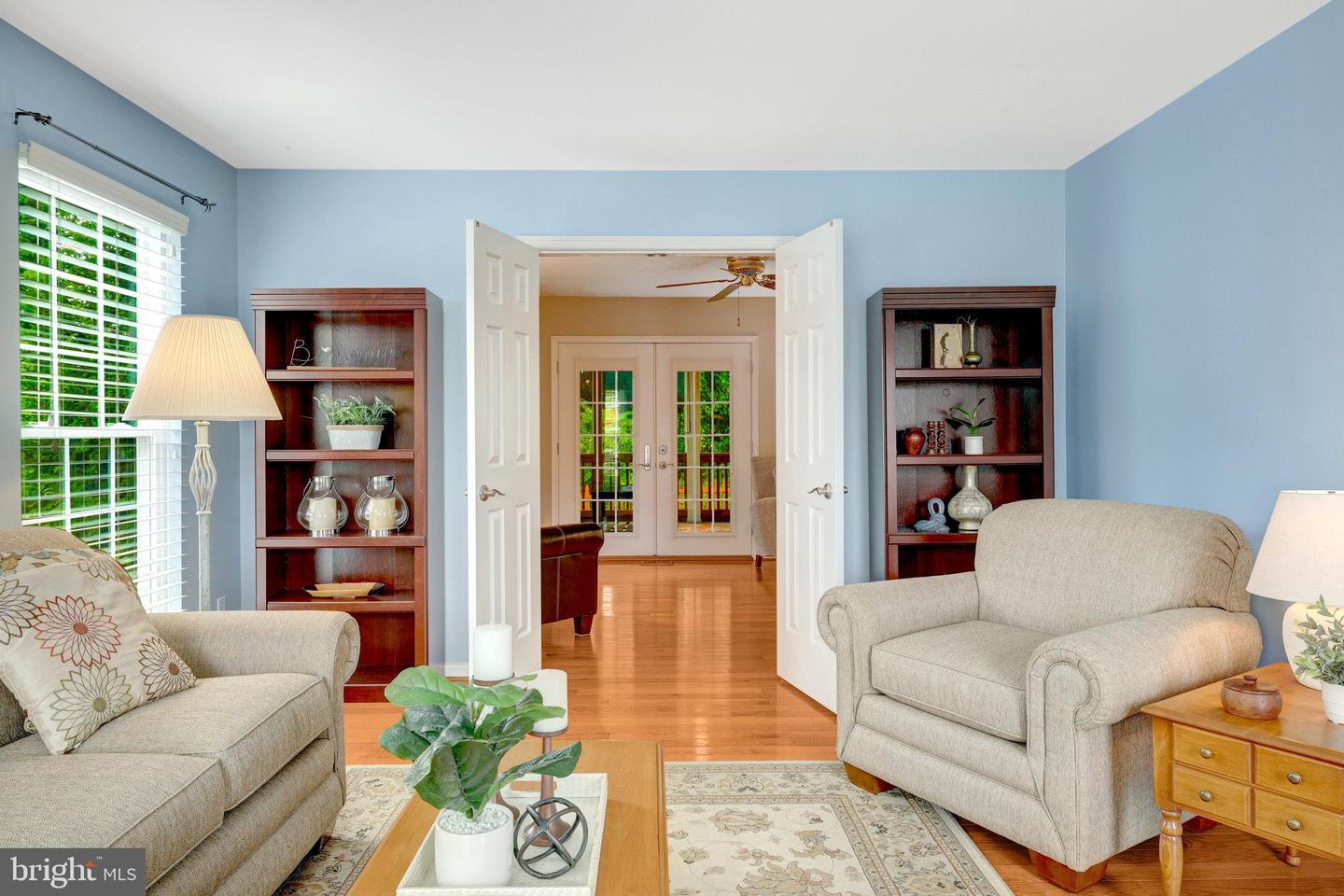 1472 KINGSVALE CIR, HERNDON, Virginia 20170, 5 Bedrooms Bedrooms, ,3 BathroomsBathrooms,Residential,For sale,1472 KINGSVALE CIR,VAFX2263460 MLS # VAFX2263460