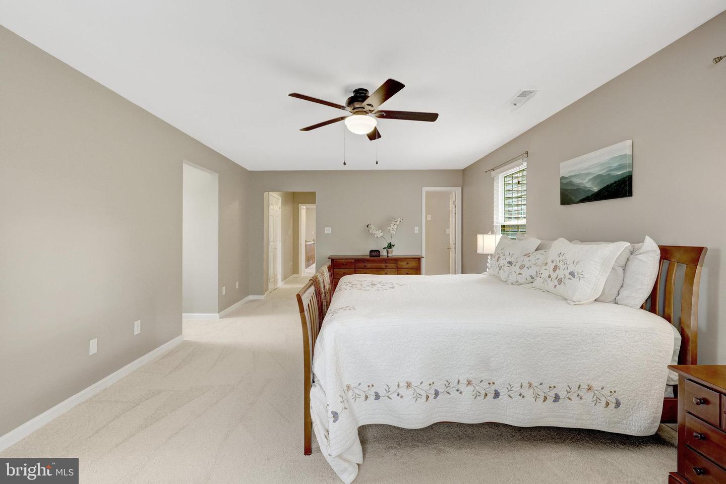 1472 KINGSVALE CIR, HERNDON, Virginia 20170, 5 Bedrooms Bedrooms, ,3 BathroomsBathrooms,Residential,For sale,1472 KINGSVALE CIR,VAFX2263460 MLS # VAFX2263460