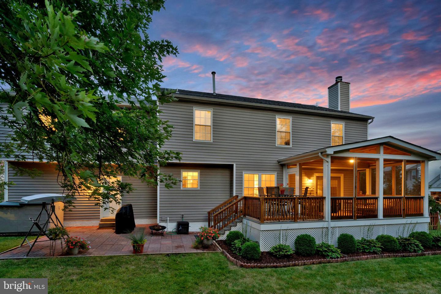 1472 KINGSVALE CIR, HERNDON, Virginia 20170, 5 Bedrooms Bedrooms, ,3 BathroomsBathrooms,Residential,For sale,1472 KINGSVALE CIR,VAFX2263460 MLS # VAFX2263460