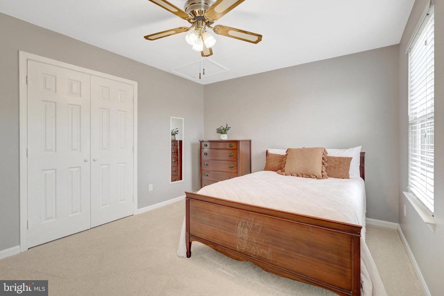 1472 KINGSVALE CIR, HERNDON, Virginia 20170, 5 Bedrooms Bedrooms, ,3 BathroomsBathrooms,Residential,For sale,1472 KINGSVALE CIR,VAFX2263460 MLS # VAFX2263460