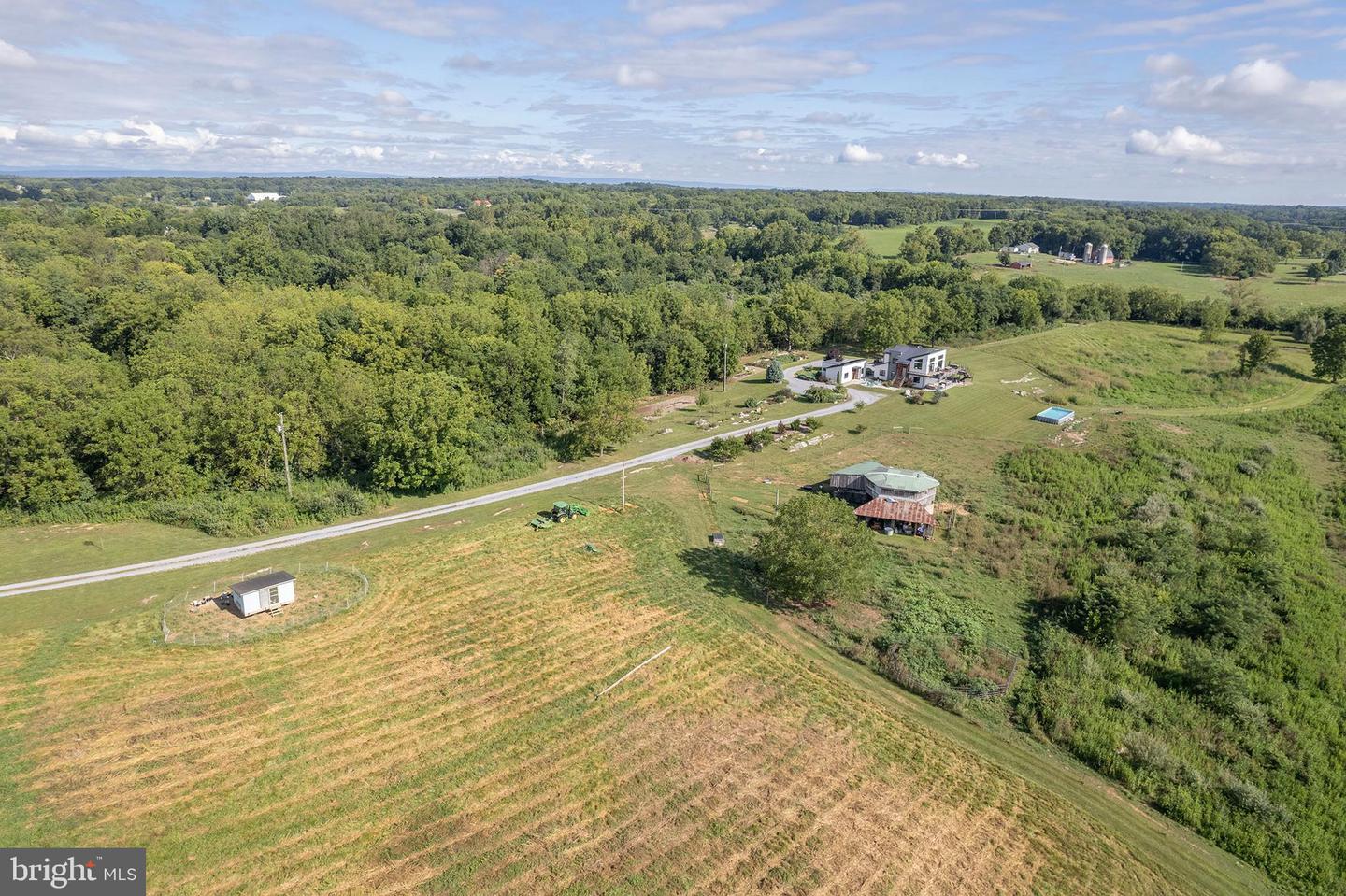 1744 LORD FAIRFAX HWY, BERRYVILLE, Virginia 22611, 4 Bedrooms Bedrooms, ,3 BathroomsBathrooms,Residential,For sale,1744 LORD FAIRFAX HWY,VACL2006002 MLS # VACL2006002