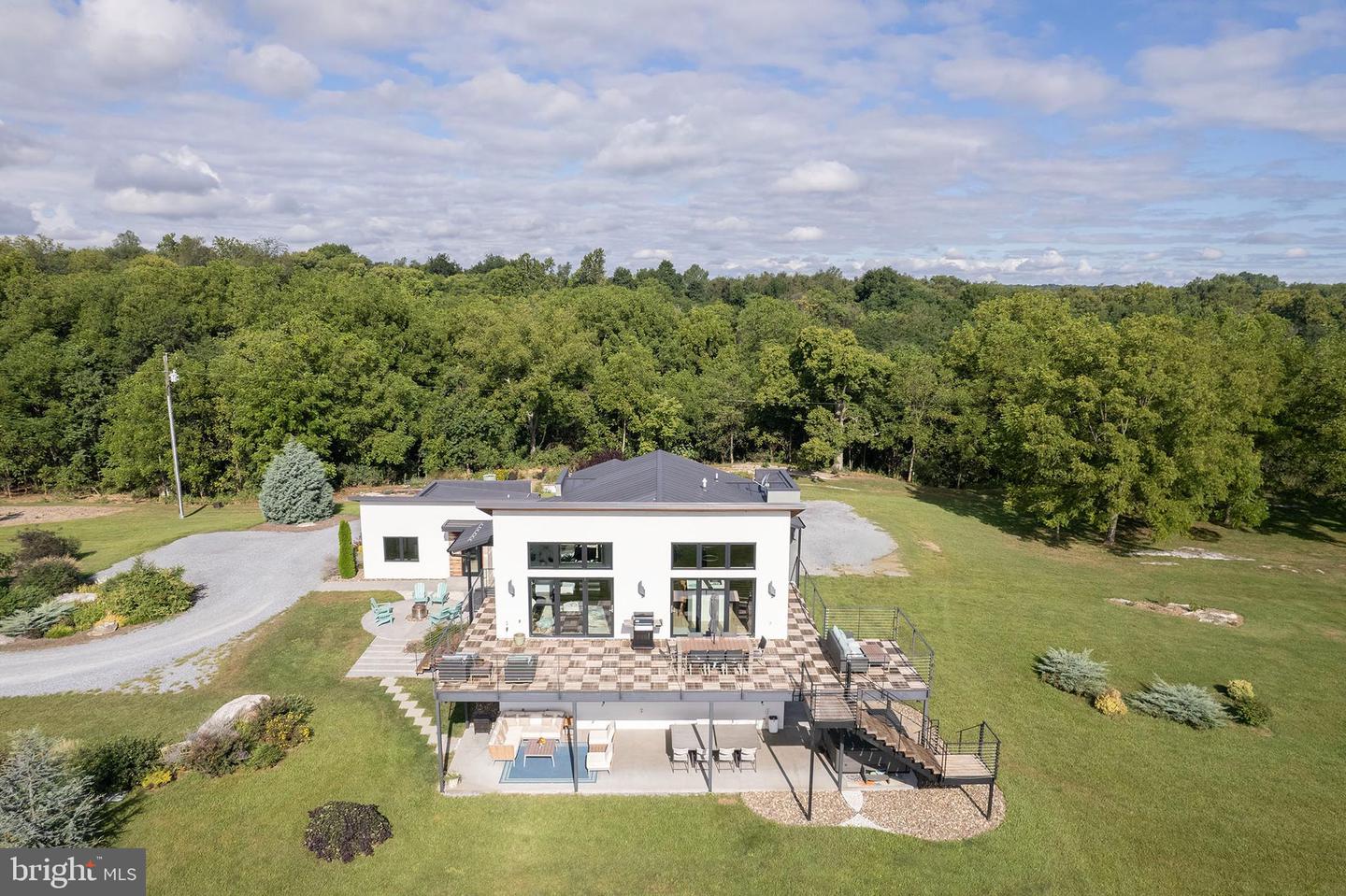 1744 LORD FAIRFAX HWY, BERRYVILLE, Virginia 22611, 4 Bedrooms Bedrooms, ,3 BathroomsBathrooms,Residential,For sale,1744 LORD FAIRFAX HWY,VACL2006002 MLS # VACL2006002