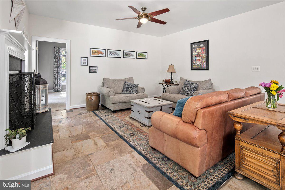 4112 FERRY LANDING RD, ALEXANDRIA, Virginia 22309, 4 Bedrooms Bedrooms, ,4 BathroomsBathrooms,Residential,For sale,4112 FERRY LANDING RD,VAFX2263810 MLS # VAFX2263810 4112 FERRY LANDING RD, ALEXANDRIA, Virginia 22309, 4 Bedrooms Bedrooms, ,4 BathroomsBathrooms,Residential,For sale,4112 FERRY LANDING RD,VAFX2263810 MLS # VAFX2263810