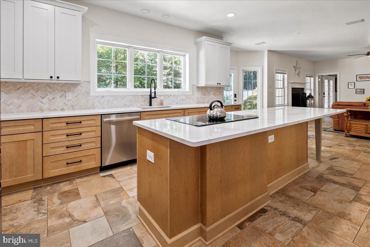 4112 FERRY LANDING RD, ALEXANDRIA, Virginia 22309, 4 Bedrooms Bedrooms, ,4 BathroomsBathrooms,Residential,For sale,4112 FERRY LANDING RD,VAFX2263810 MLS # VAFX2263810 4112 FERRY LANDING RD, ALEXANDRIA, Virginia 22309, 4 Bedrooms Bedrooms, ,4 BathroomsBathrooms,Residential,For sale,4112 FERRY LANDING RD,VAFX2263810 MLS # VAFX2263810