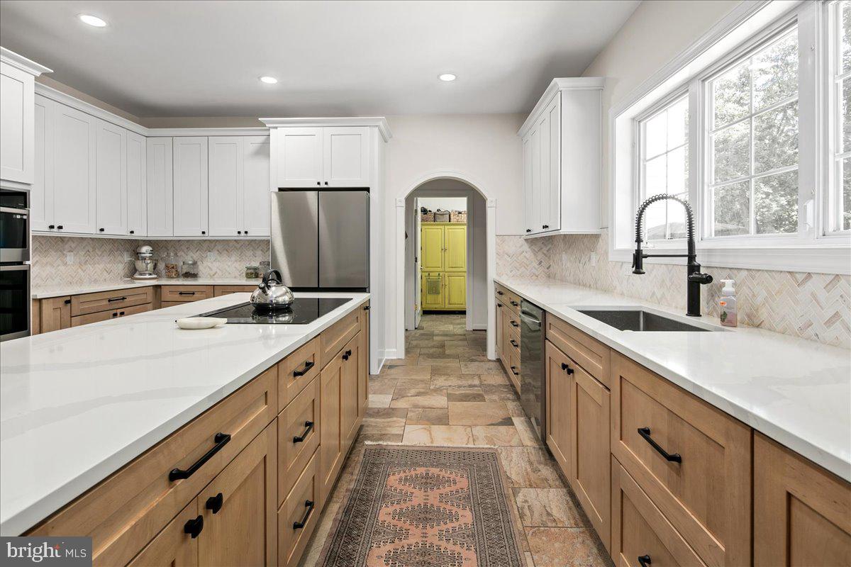 4112 FERRY LANDING RD, ALEXANDRIA, Virginia 22309, 4 Bedrooms Bedrooms, ,4 BathroomsBathrooms,Residential,For sale,4112 FERRY LANDING RD,VAFX2263810 MLS # VAFX2263810 4112 FERRY LANDING RD, ALEXANDRIA, Virginia 22309, 4 Bedrooms Bedrooms, ,4 BathroomsBathrooms,Residential,For sale,4112 FERRY LANDING RD,VAFX2263810 MLS # VAFX2263810