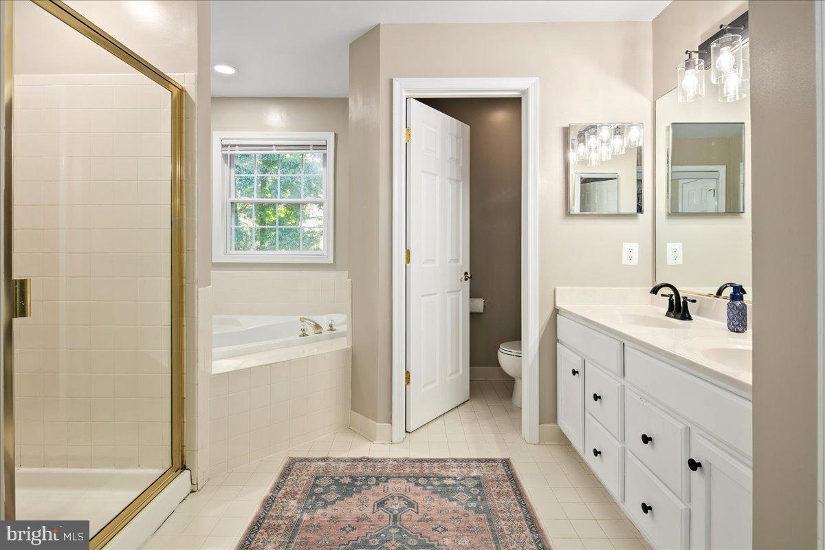 4112 FERRY LANDING RD, ALEXANDRIA, Virginia 22309, 4 Bedrooms Bedrooms, ,4 BathroomsBathrooms,Residential,For sale,4112 FERRY LANDING RD,VAFX2263810 MLS # VAFX2263810 4112 FERRY LANDING RD, ALEXANDRIA, Virginia 22309, 4 Bedrooms Bedrooms, ,4 BathroomsBathrooms,Residential,For sale,4112 FERRY LANDING RD,VAFX2263810 MLS # VAFX2263810