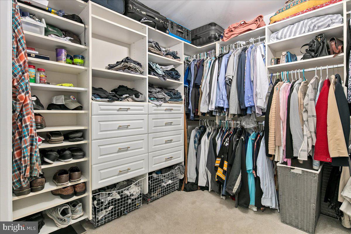 4112 FERRY LANDING RD, ALEXANDRIA, Virginia 22309, 4 Bedrooms Bedrooms, ,4 BathroomsBathrooms,Residential,For sale,4112 FERRY LANDING RD,VAFX2263810 MLS # VAFX2263810 4112 FERRY LANDING RD, ALEXANDRIA, Virginia 22309, 4 Bedrooms Bedrooms, ,4 BathroomsBathrooms,Residential,For sale,4112 FERRY LANDING RD,VAFX2263810 MLS # VAFX2263810