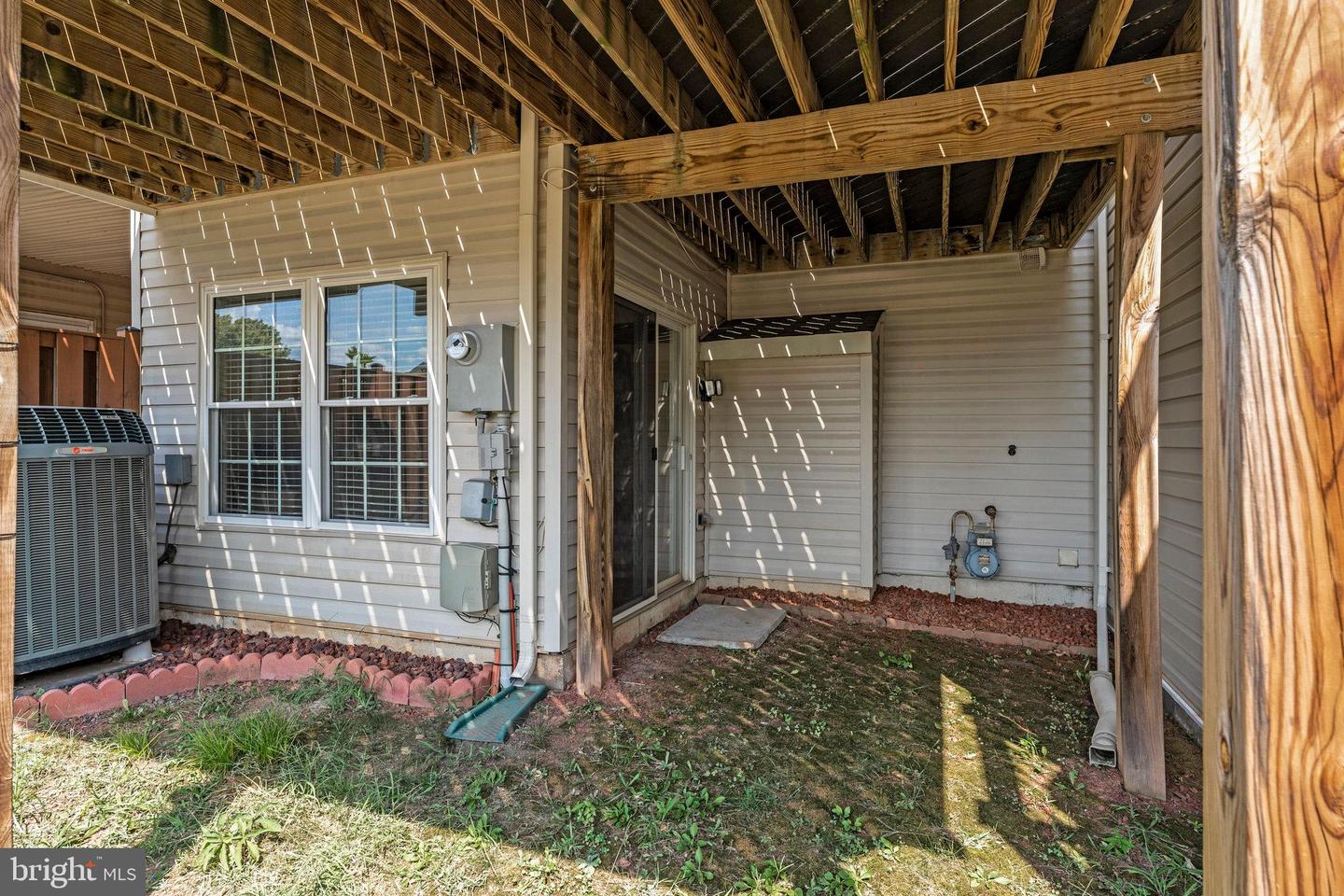 44211 TIPPECANOE TER, ASHBURN, Virginia 20147, 3 Bedrooms Bedrooms, ,2 BathroomsBathrooms,Residential,For sale,44211 TIPPECANOE TER,VALO2105614 MLS # VALO2105614