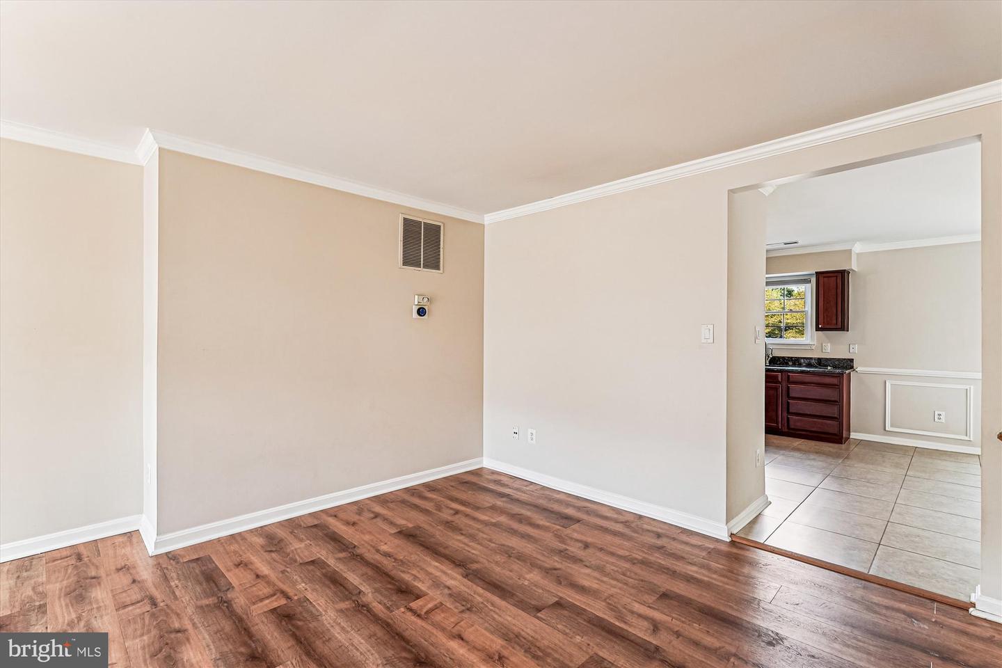 146 HAMPSHIRE SQ SW, LEESBURG, Virginia 20175, 3 Bedrooms Bedrooms, ,2 BathroomsBathrooms,Residential,For sale,146 HAMPSHIRE SQ SW,VALO2105698 MLS # VALO2105698 146 HAMPSHIRE SQ SW, LEESBURG, Virginia 20175, 3 Bedrooms Bedrooms, ,2 BathroomsBathrooms,Residential,For sale,146 HAMPSHIRE SQ SW,VALO2105698 MLS # VALO2105698