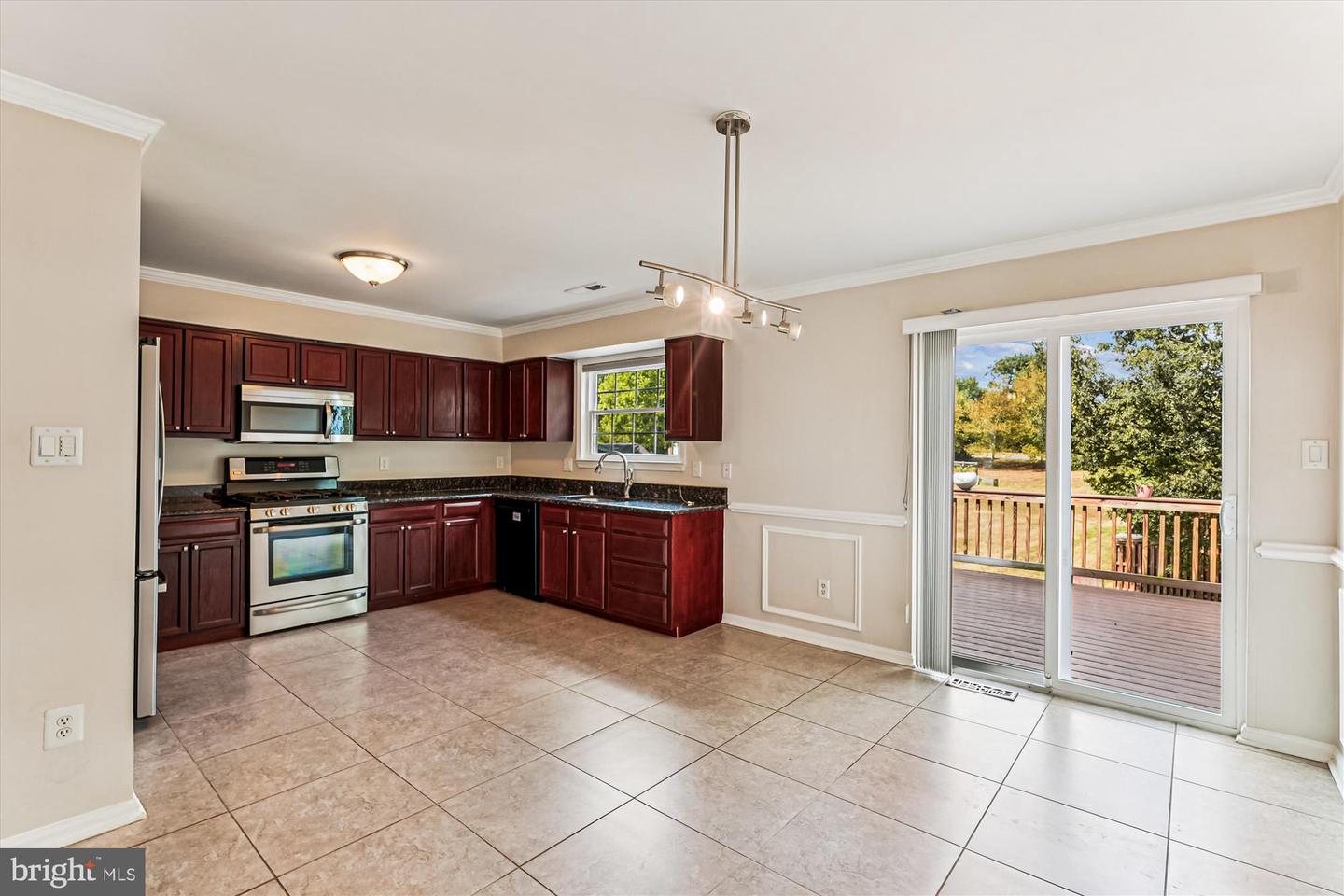 146 HAMPSHIRE SQ SW, LEESBURG, Virginia 20175, 3 Bedrooms Bedrooms, ,2 BathroomsBathrooms,Residential,For sale,146 HAMPSHIRE SQ SW,VALO2105698 MLS # VALO2105698 146 HAMPSHIRE SQ SW, LEESBURG, Virginia 20175, 3 Bedrooms Bedrooms, ,2 BathroomsBathrooms,Residential,For sale,146 HAMPSHIRE SQ SW,VALO2105698 MLS # VALO2105698