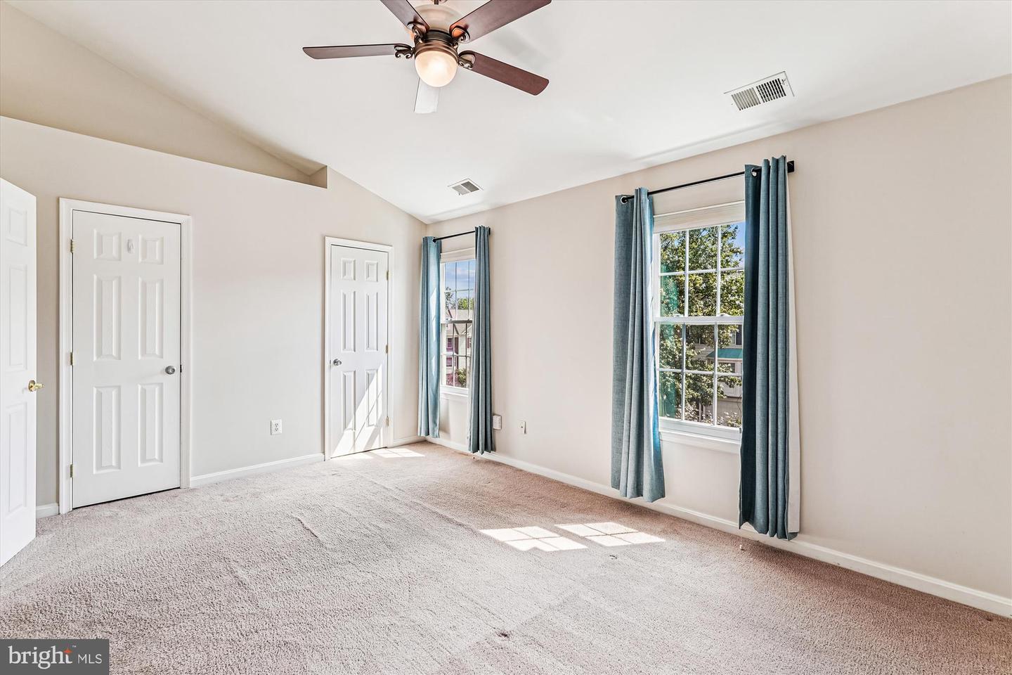 146 HAMPSHIRE SQ SW, LEESBURG, Virginia 20175, 3 Bedrooms Bedrooms, ,2 BathroomsBathrooms,Residential,For sale,146 HAMPSHIRE SQ SW,VALO2105698 MLS # VALO2105698 146 HAMPSHIRE SQ SW, LEESBURG, Virginia 20175, 3 Bedrooms Bedrooms, ,2 BathroomsBathrooms,Residential,For sale,146 HAMPSHIRE SQ SW,VALO2105698 MLS # VALO2105698