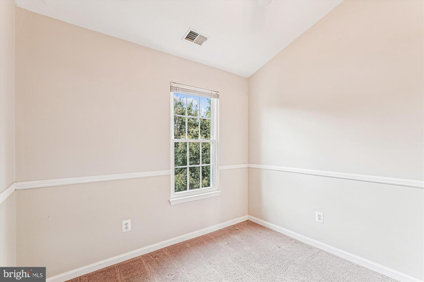 146 HAMPSHIRE SQ SW, LEESBURG, Virginia 20175, 3 Bedrooms Bedrooms, ,2 BathroomsBathrooms,Residential,For sale,146 HAMPSHIRE SQ SW,VALO2105698 MLS # VALO2105698 146 HAMPSHIRE SQ SW, LEESBURG, Virginia 20175, 3 Bedrooms Bedrooms, ,2 BathroomsBathrooms,Residential,For sale,146 HAMPSHIRE SQ SW,VALO2105698 MLS # VALO2105698