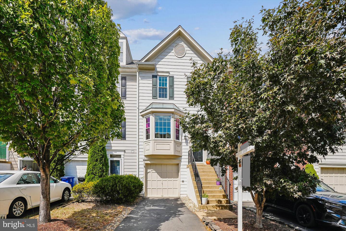 146 HAMPSHIRE SQ SW, LEESBURG, Virginia 20175, 3 Bedrooms Bedrooms, ,2 BathroomsBathrooms,Residential,For sale,146 HAMPSHIRE SQ SW,VALO2105698 MLS # VALO2105698 146 HAMPSHIRE SQ SW, LEESBURG, Virginia 20175, 3 Bedrooms Bedrooms, ,2 BathroomsBathrooms,Residential,For sale,146 HAMPSHIRE SQ SW,VALO2105698 MLS # VALO2105698