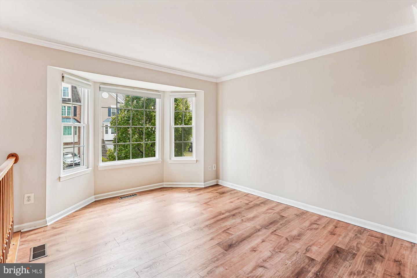 146 HAMPSHIRE SQ SW, LEESBURG, Virginia 20175, 3 Bedrooms Bedrooms, ,2 BathroomsBathrooms,Residential,For sale,146 HAMPSHIRE SQ SW,VALO2105698 MLS # VALO2105698 146 HAMPSHIRE SQ SW, LEESBURG, Virginia 20175, 3 Bedrooms Bedrooms, ,2 BathroomsBathrooms,Residential,For sale,146 HAMPSHIRE SQ SW,VALO2105698 MLS # VALO2105698