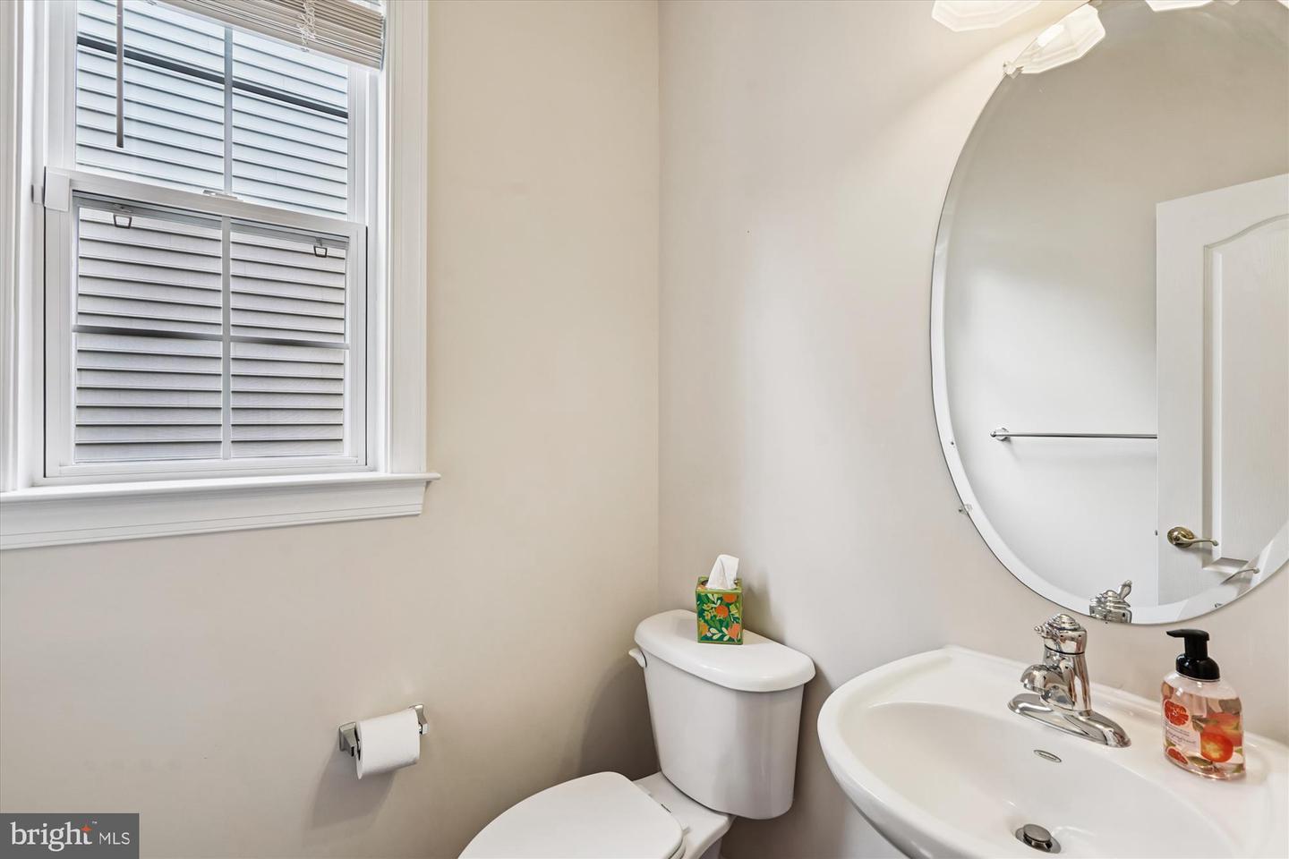 42628 EMPEROR DR, BRAMBLETON, Virginia 20148, 4 Bedrooms Bedrooms, ,3 BathroomsBathrooms,Residential,For sale,42628 EMPEROR DR,VALO2105786 MLS # VALO2105786