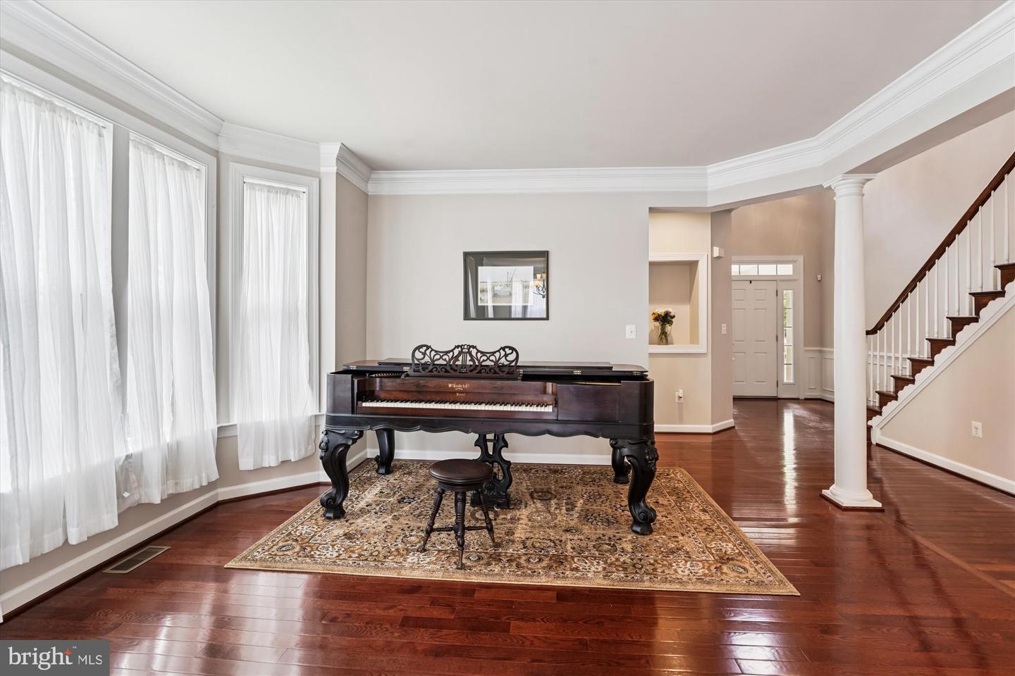 42628 EMPEROR DR, BRAMBLETON, Virginia 20148, 4 Bedrooms Bedrooms, ,3 BathroomsBathrooms,Residential,For sale,42628 EMPEROR DR,VALO2105786 MLS # VALO2105786