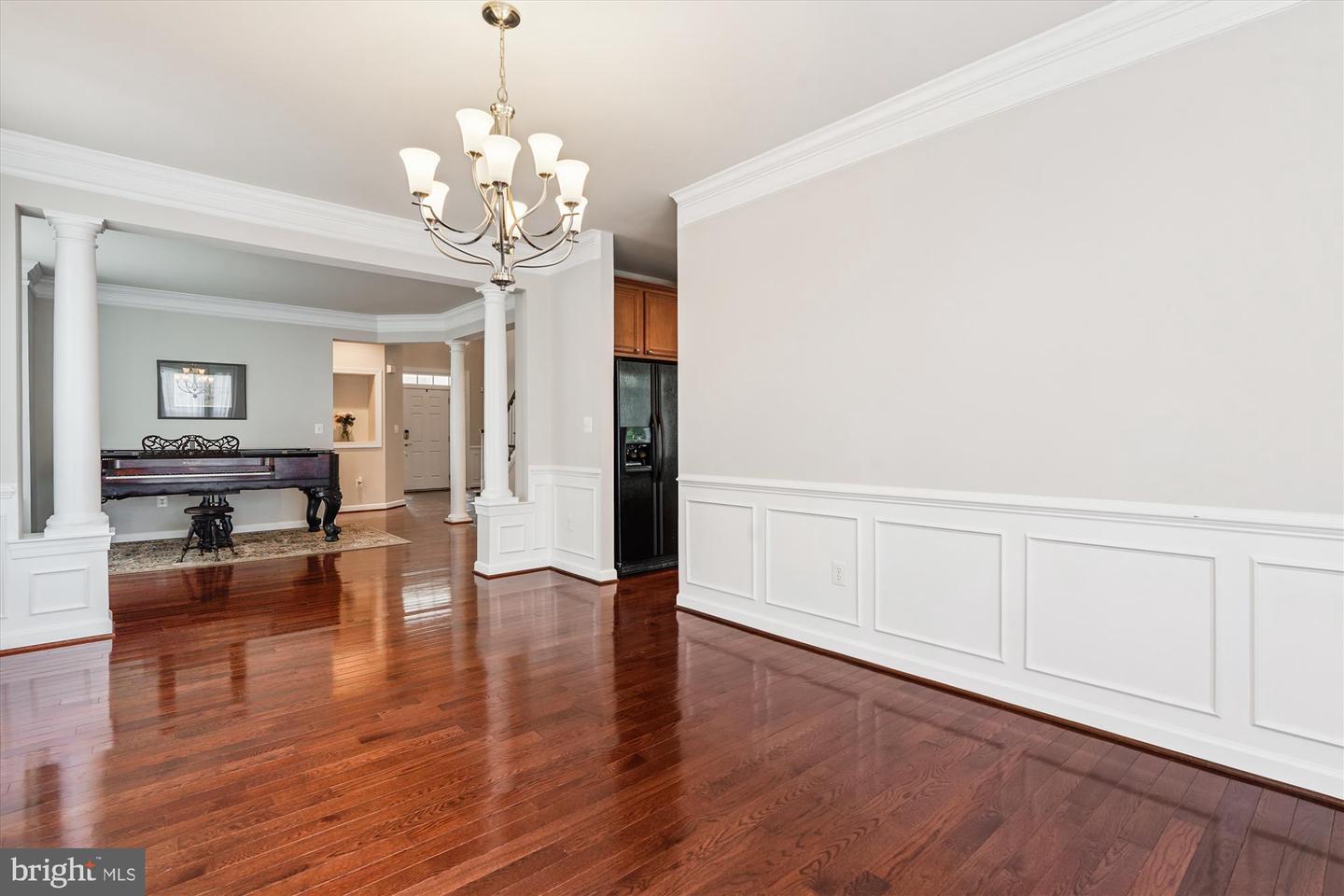 42628 EMPEROR DR, BRAMBLETON, Virginia 20148, 4 Bedrooms Bedrooms, ,3 BathroomsBathrooms,Residential,For sale,42628 EMPEROR DR,VALO2105786 MLS # VALO2105786