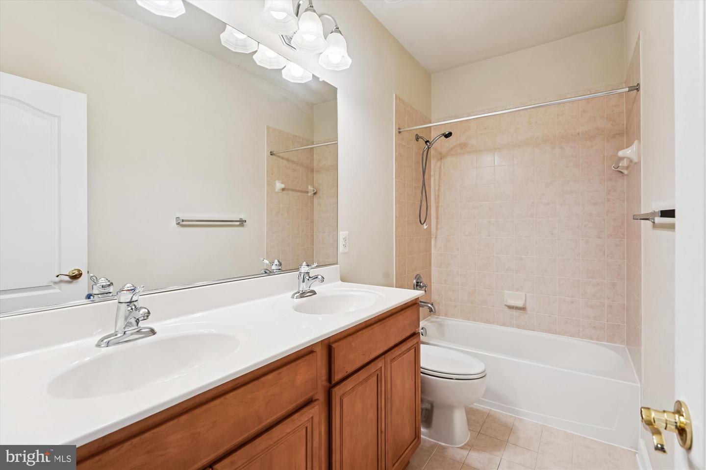 42628 EMPEROR DR, BRAMBLETON, Virginia 20148, 4 Bedrooms Bedrooms, ,3 BathroomsBathrooms,Residential,For sale,42628 EMPEROR DR,VALO2105786 MLS # VALO2105786