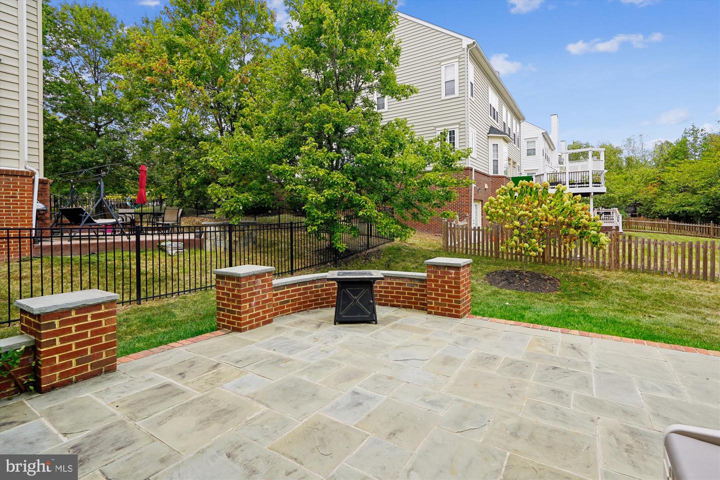 42628 EMPEROR DR, BRAMBLETON, Virginia 20148, 4 Bedrooms Bedrooms, ,3 BathroomsBathrooms,Residential,For sale,42628 EMPEROR DR,VALO2105786 MLS # VALO2105786