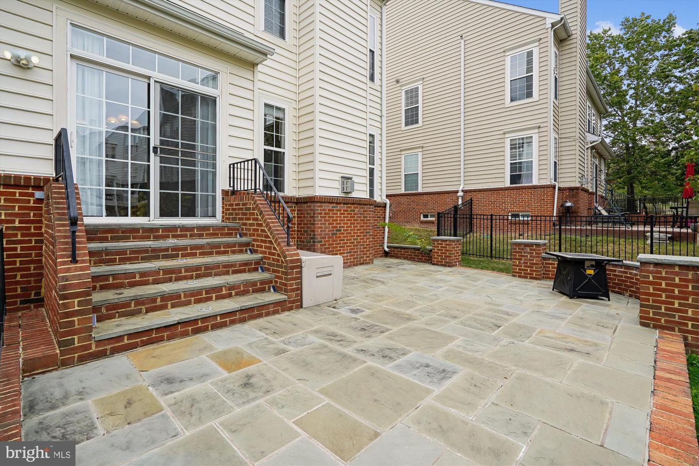 42628 EMPEROR DR, BRAMBLETON, Virginia 20148, 4 Bedrooms Bedrooms, ,3 BathroomsBathrooms,Residential,For sale,42628 EMPEROR DR,VALO2105786 MLS # VALO2105786