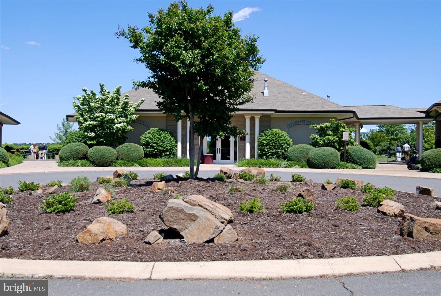 42628 EMPEROR DR, BRAMBLETON, Virginia 20148, 4 Bedrooms Bedrooms, ,3 BathroomsBathrooms,Residential,For sale,42628 EMPEROR DR,VALO2105786 MLS # VALO2105786