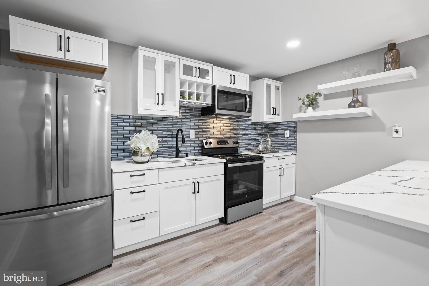 7806 SHAWMONT RD, FREDERICKSBURG, Virginia 22407, 4 Bedrooms Bedrooms, ,5 BathroomsBathrooms,Residential,For sale,7806 SHAWMONT RD,VASP2035968 MLS # VASP2035968