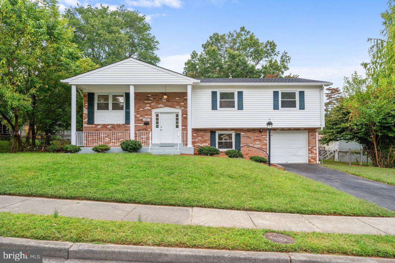 14817 EMPIRE ST, WOODBRIDGE, Virginia 22193, 4 Bedrooms Bedrooms, ,2 BathroomsBathrooms,Residential,For sale,14817 EMPIRE ST,VAPW2103232 MLS # VAPW2103232