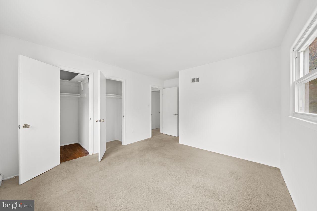 14817 EMPIRE ST, WOODBRIDGE, Virginia 22193, 4 Bedrooms Bedrooms, ,2 BathroomsBathrooms,Residential,For sale,14817 EMPIRE ST,VAPW2103232 MLS # VAPW2103232