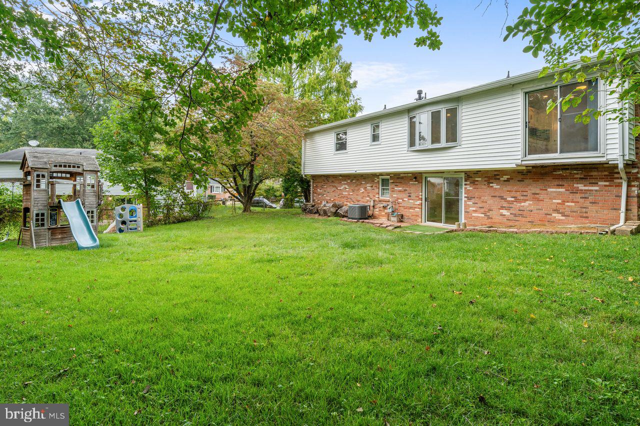 14817 EMPIRE ST, WOODBRIDGE, Virginia 22193, 4 Bedrooms Bedrooms, ,2 BathroomsBathrooms,Residential,For sale,14817 EMPIRE ST,VAPW2103232 MLS # VAPW2103232