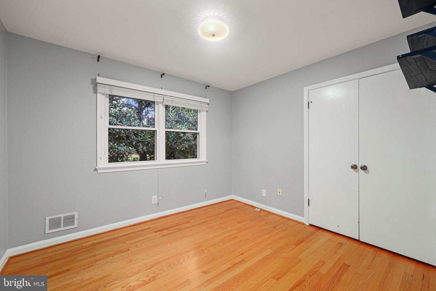 5206 NINIAN AVE, ALEXANDRIA, Virginia 22310, 4 Bedrooms Bedrooms, ,3 BathroomsBathrooms,Residential,For sale,5206 NINIAN AVE,VAFX2264954 MLS # VAFX2264954