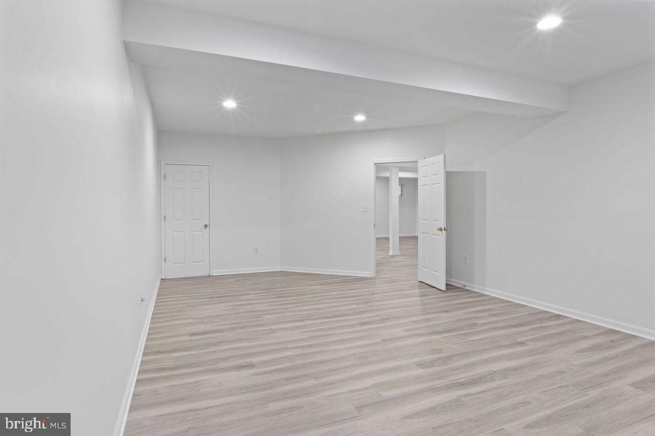 2620 CAST OFF LOOP, WOODBRIDGE, Virginia 22191, 6 Bedrooms Bedrooms, ,4 BathroomsBathrooms,Residential,For sale,2620 CAST OFF LOOP,VAPW2103320 MLS # VAPW2103320