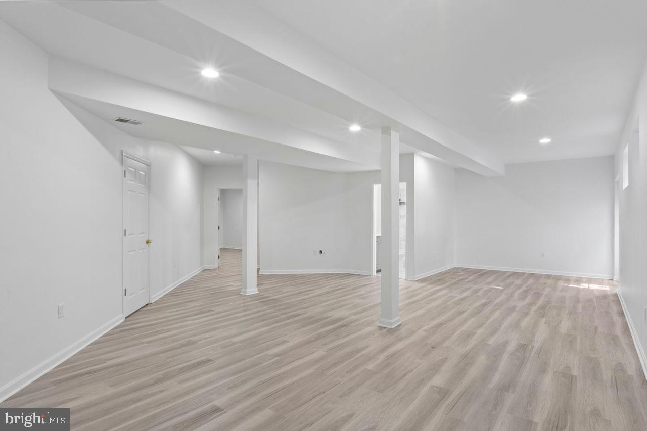 2620 CAST OFF LOOP, WOODBRIDGE, Virginia 22191, 6 Bedrooms Bedrooms, ,4 BathroomsBathrooms,Residential,For sale,2620 CAST OFF LOOP,VAPW2103320 MLS # VAPW2103320