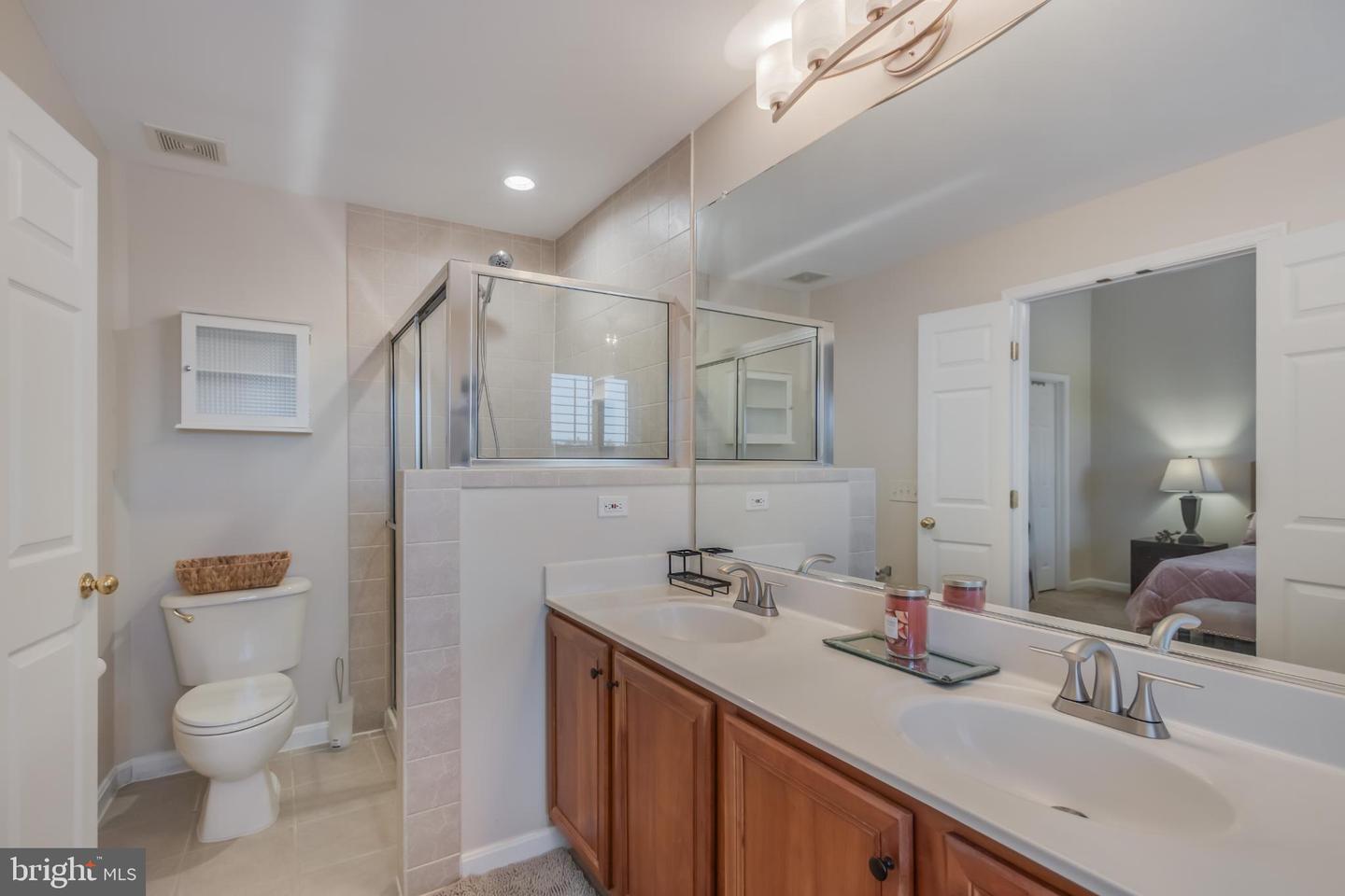 642 BELMONT BAY DR, WOODBRIDGE, Virginia 22191, 3 Bedrooms Bedrooms, 7 Rooms Rooms,3 BathroomsBathrooms,Residential,For sale,642 BELMONT BAY DR,VAPW2103420 MLS # VAPW2103420