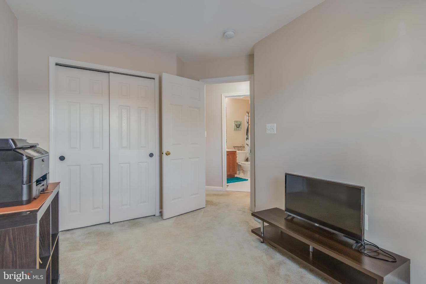 642 BELMONT BAY DR, WOODBRIDGE, Virginia 22191, 3 Bedrooms Bedrooms, 7 Rooms Rooms,3 BathroomsBathrooms,Residential,For sale,642 BELMONT BAY DR,VAPW2103420 MLS # VAPW2103420