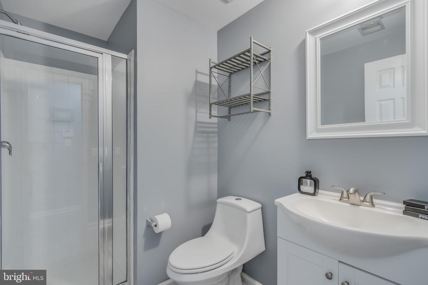 642 BELMONT BAY DR, WOODBRIDGE, Virginia 22191, 3 Bedrooms Bedrooms, 7 Rooms Rooms,3 BathroomsBathrooms,Residential,For sale,642 BELMONT BAY DR,VAPW2103420 MLS # VAPW2103420