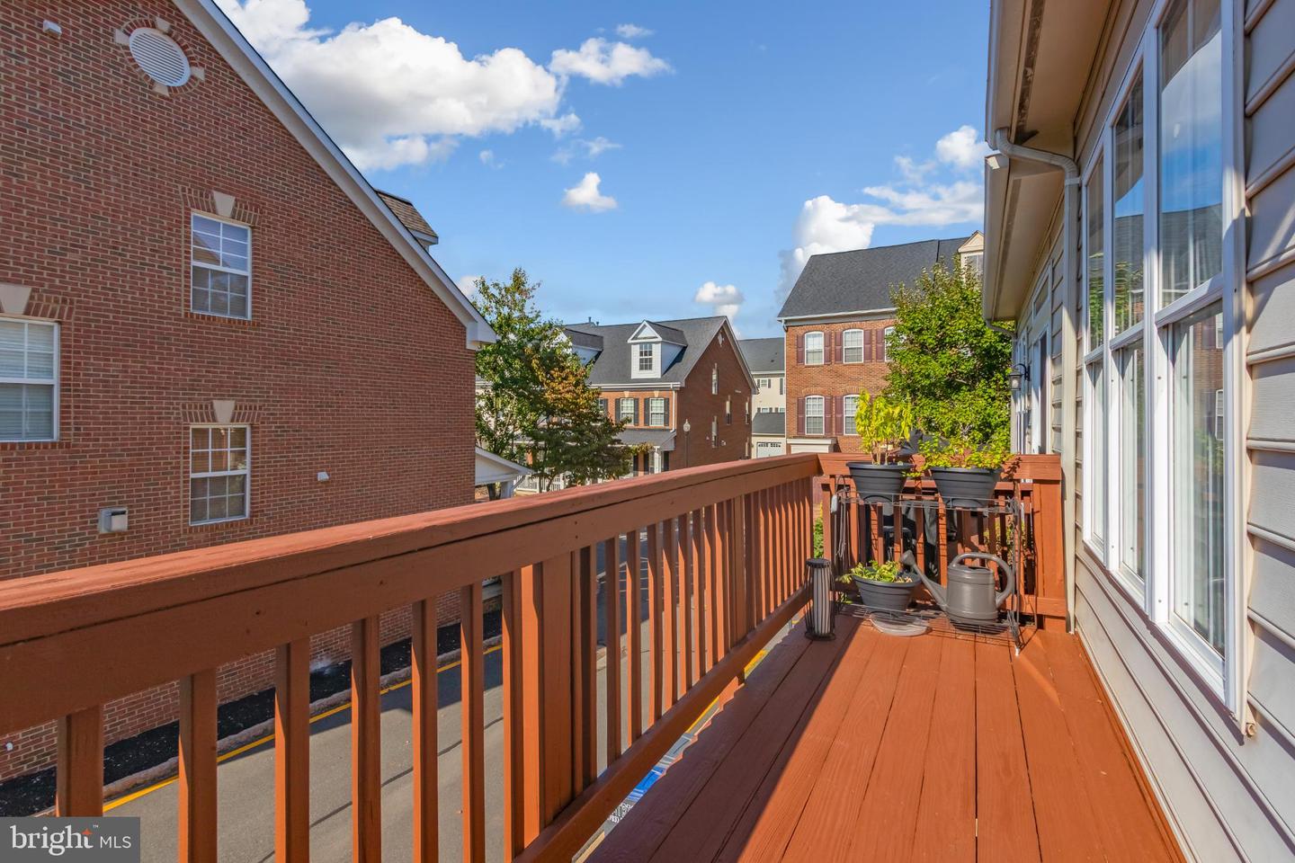 642 BELMONT BAY DR, WOODBRIDGE, Virginia 22191, 3 Bedrooms Bedrooms, 7 Rooms Rooms,3 BathroomsBathrooms,Residential,For sale,642 BELMONT BAY DR,VAPW2103420 MLS # VAPW2103420