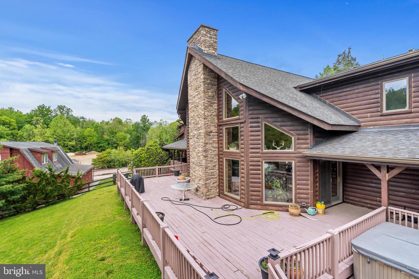11501 POPES HEAD RD, FAIRFAX, Virginia 22030, ,Land,For sale,11501 POPES HEAD RD,VAFX2268586 MLS # VAFX2268586