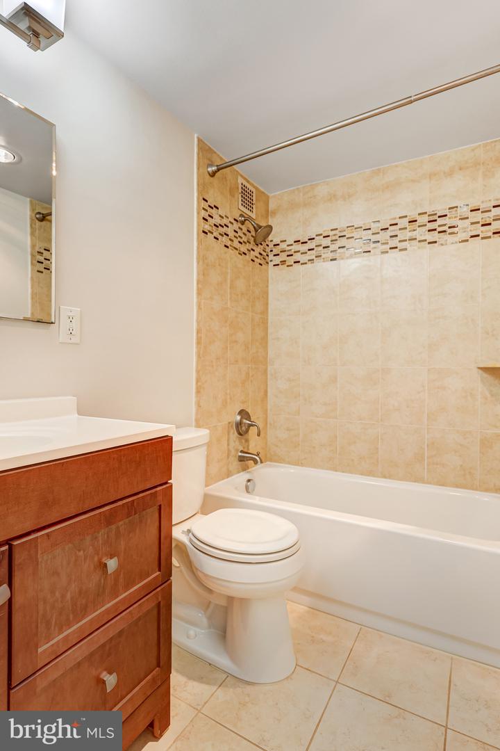 4141 HENDERSON RD #303, ARLINGTON, Virginia 22203, 1 Bedroom Bedrooms, ,1 BathroomBathrooms,Residential,For sale,4141 HENDERSON RD #303,VAAR2063516 MLS # VAAR2063516 4141 HENDERSON RD #303, ARLINGTON, Virginia 22203, 1 Bedroom Bedrooms, ,1 BathroomBathrooms,Residential,For sale,4141 HENDERSON RD #303,VAAR2063516 MLS # VAAR2063516