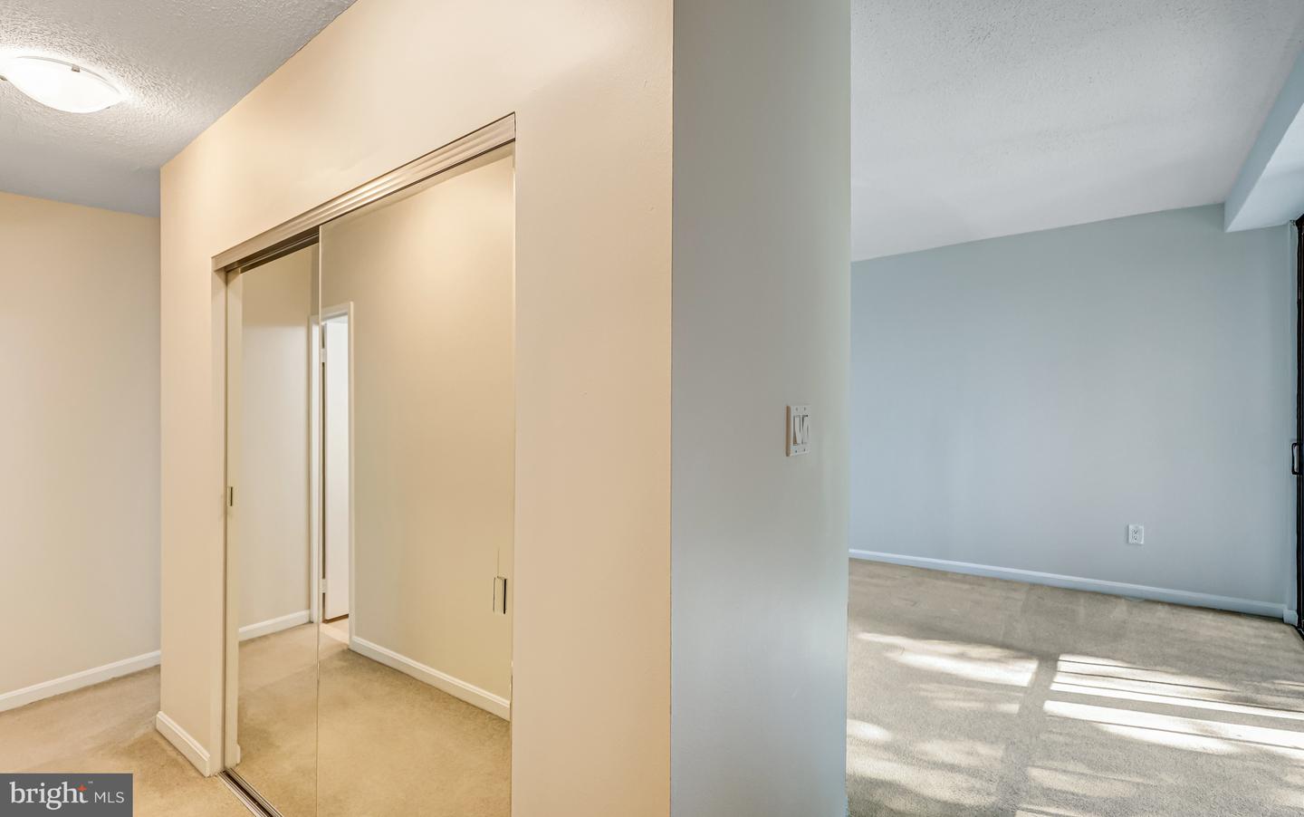 4141 HENDERSON RD #303, ARLINGTON, Virginia 22203, 1 Bedroom Bedrooms, ,1 BathroomBathrooms,Residential,For sale,4141 HENDERSON RD #303,VAAR2063516 MLS # VAAR2063516 4141 HENDERSON RD #303, ARLINGTON, Virginia 22203, 1 Bedroom Bedrooms, ,1 BathroomBathrooms,Residential,For sale,4141 HENDERSON RD #303,VAAR2063516 MLS # VAAR2063516