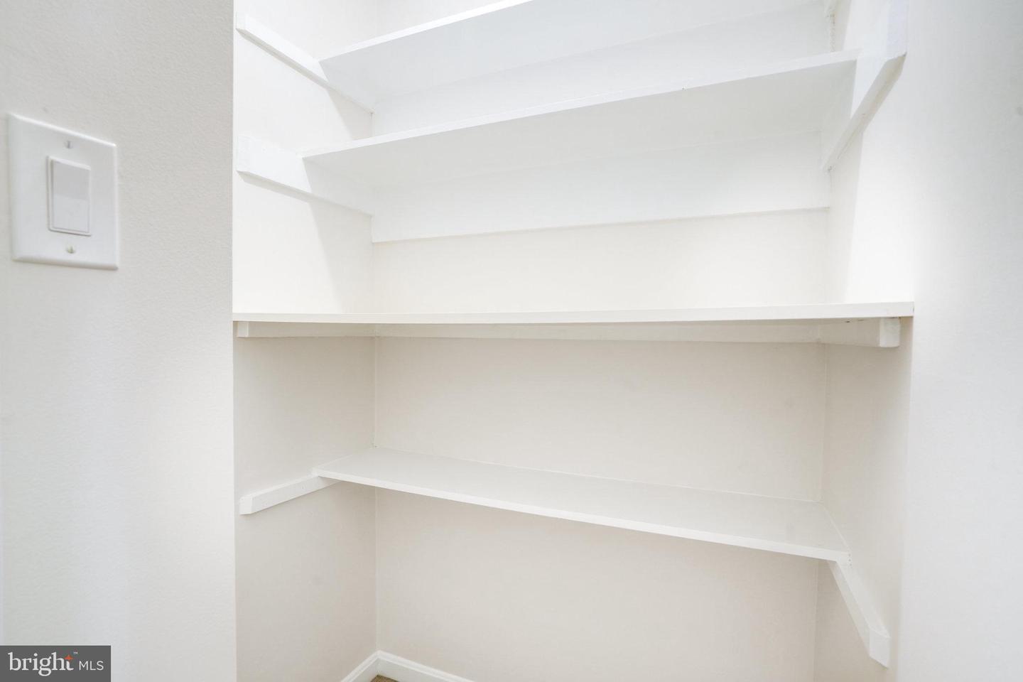 4141 HENDERSON RD #303, ARLINGTON, Virginia 22203, 1 Bedroom Bedrooms, ,1 BathroomBathrooms,Residential,For sale,4141 HENDERSON RD #303,VAAR2063516 MLS # VAAR2063516 4141 HENDERSON RD #303, ARLINGTON, Virginia 22203, 1 Bedroom Bedrooms, ,1 BathroomBathrooms,Residential,For sale,4141 HENDERSON RD #303,VAAR2063516 MLS # VAAR2063516