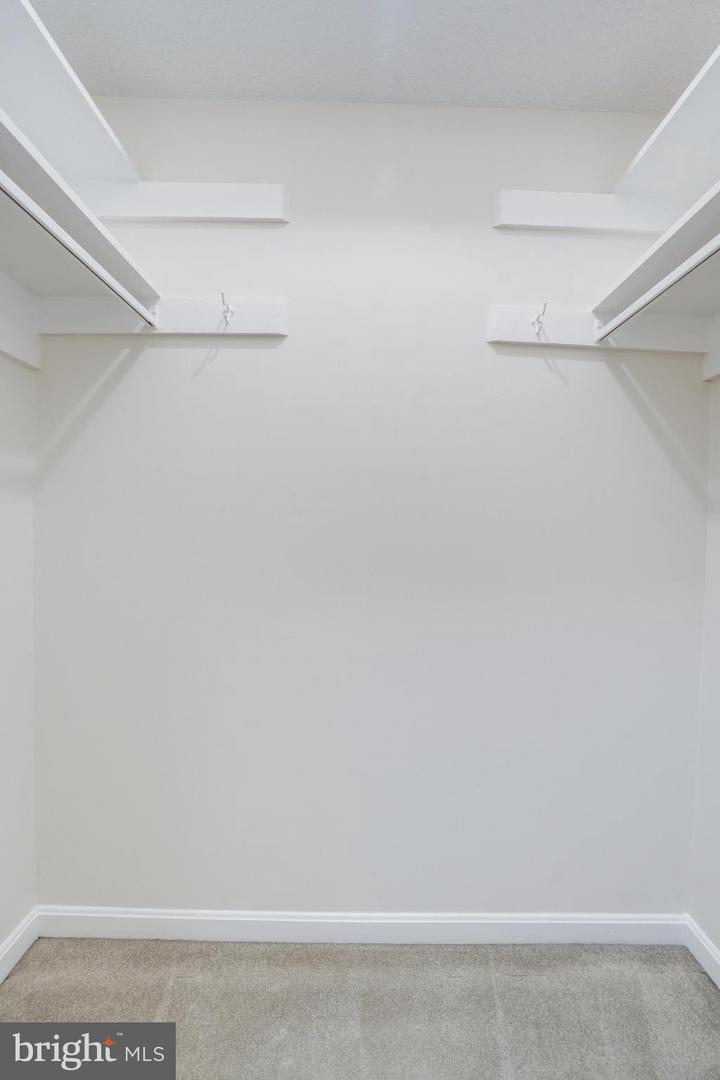 4141 HENDERSON RD #303, ARLINGTON, Virginia 22203, 1 Bedroom Bedrooms, ,1 BathroomBathrooms,Residential,For sale,4141 HENDERSON RD #303,VAAR2063516 MLS # VAAR2063516 4141 HENDERSON RD #303, ARLINGTON, Virginia 22203, 1 Bedroom Bedrooms, ,1 BathroomBathrooms,Residential,For sale,4141 HENDERSON RD #303,VAAR2063516 MLS # VAAR2063516